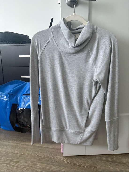 lululemon athletica Sweaters - lululemon athletica Light Gray Cowl Neck Sweater